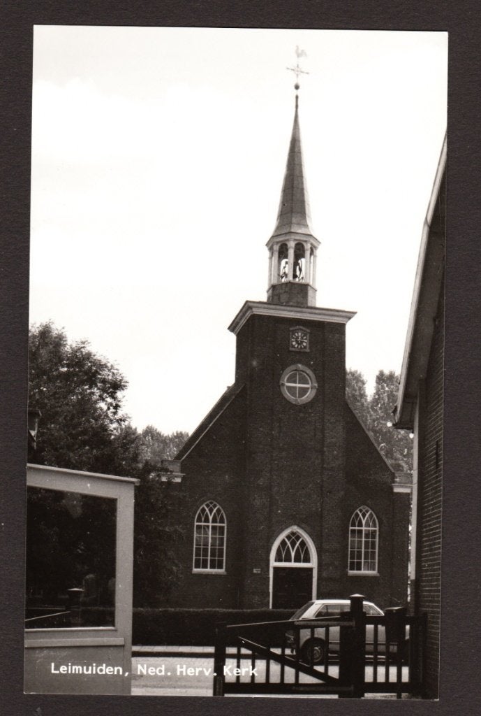 Leimuiden (bij Roelofarendsveen en Kudelstaart) - Herv Kerk, Verzamelen, Ansichtkaarten | Nederland, Verzenden, 1960 tot 1980