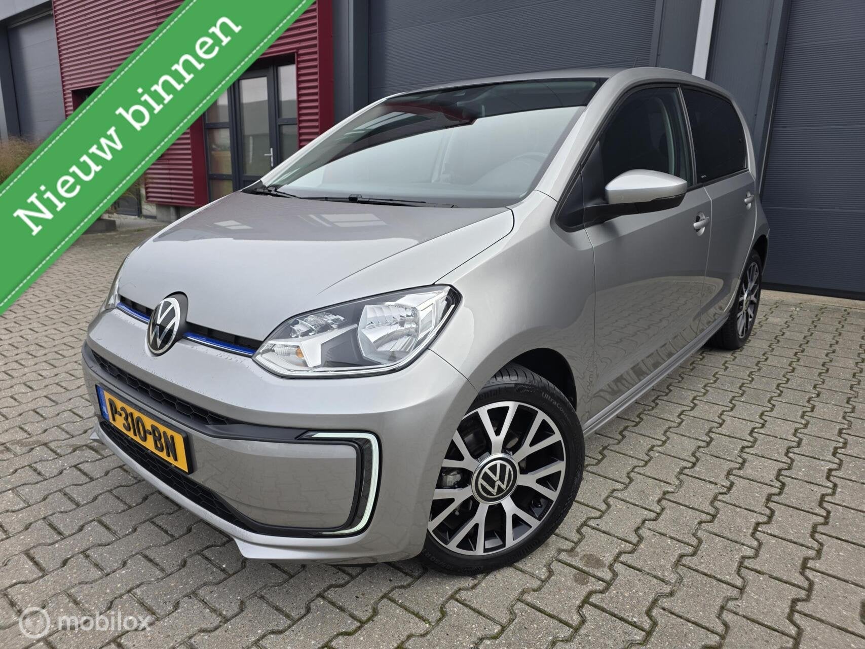 Volkswagen e-Up! UNITED /Nieuwstaat /Alle opties /Nwe APK, Auto's, 83 pk, Stof, Up!, 260 km