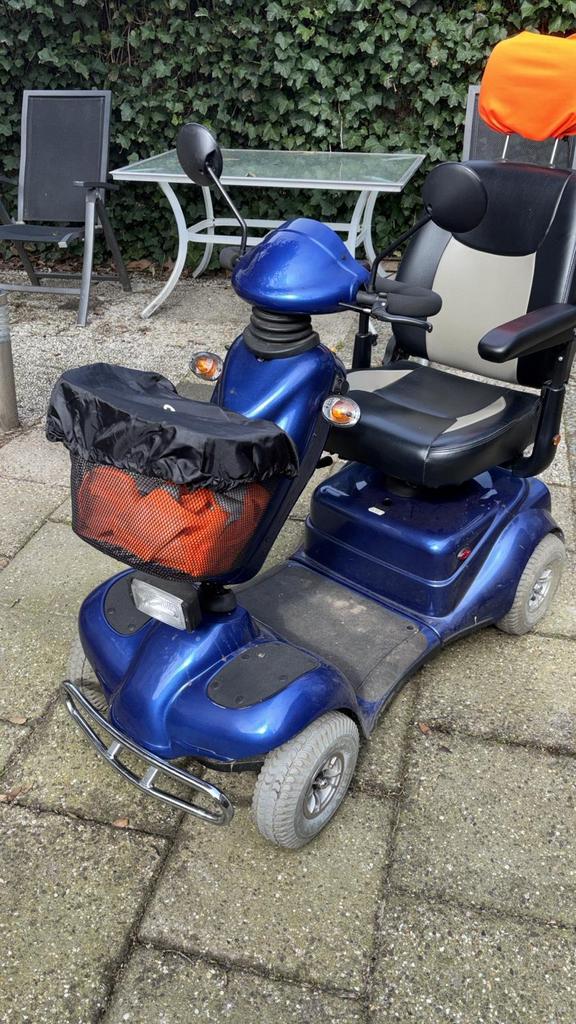 Excel scootmobiel 2 nieuwe accu's, Ophalen, Zo goed als nieuw