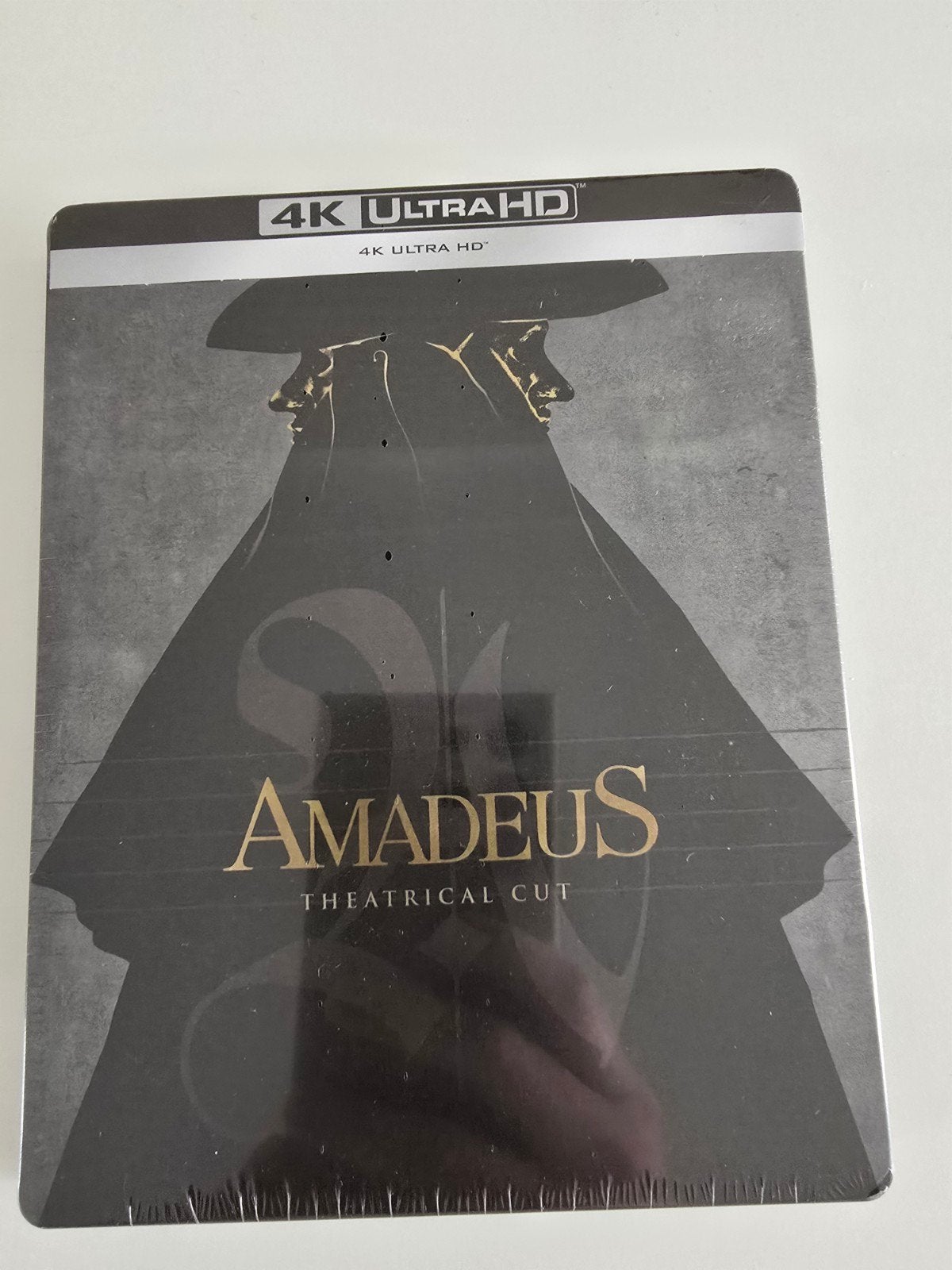 Nieuw! Blu-ray 4k Amadeus 1984 steelbook, Cd's en Dvd's, Blu-ray, Nederlands, Film, 4K Ultra HD Blu-ray, Ophalen of Verzenden