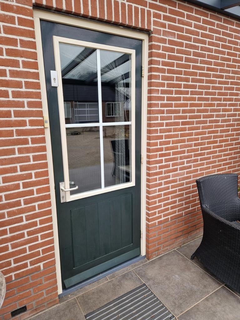 Achterdeur hardhout met Thermopane beglazing, 75 tot 150 cm, Gebruikt, Deurkozijn, Ophalen of Verzenden