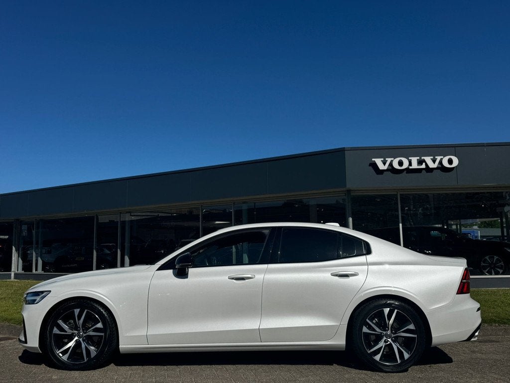 Volvo S60 B4 211PK R-Design | BLIS | Adapt. Cruise | Stoel/S, Auto's, 4 cilinders, 1969 cc, Wit, Origineel Nederlands
