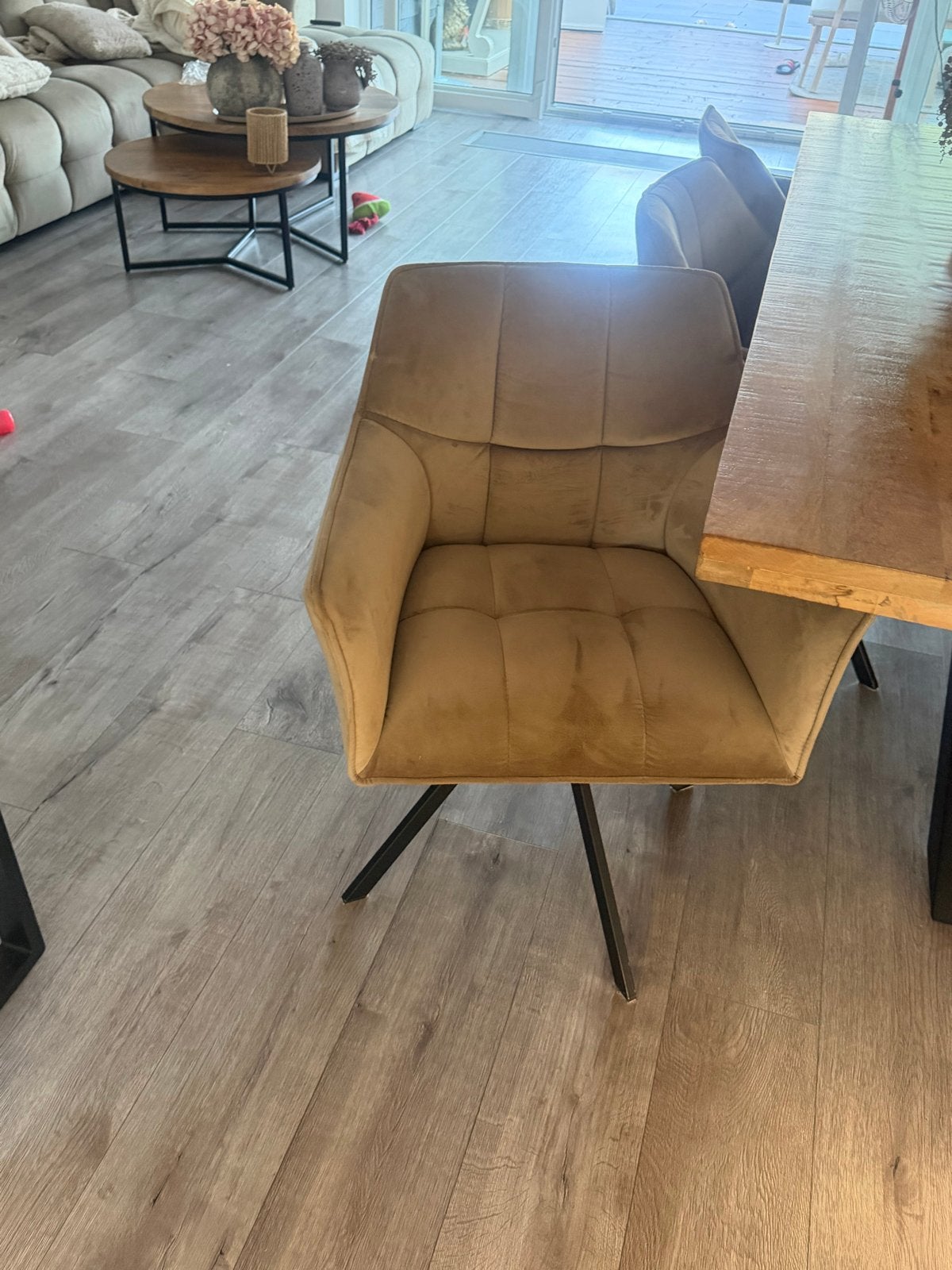 Complete eethoek: tafel, bank en 3 draaibare stoelen, Ophalen, Zo goed als nieuw, Minder dan 4 stoelen