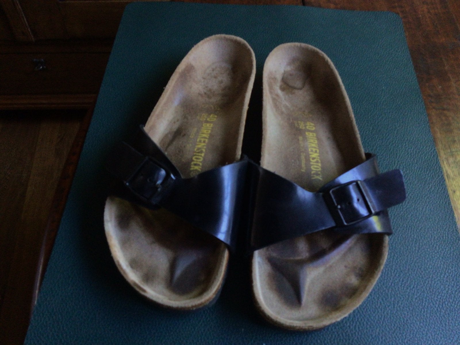 Birkenstock Madrid Zwarte Lak Slippers 40, Kleding | Dames, Ophalen of Verzenden, Gedragen, Zwart