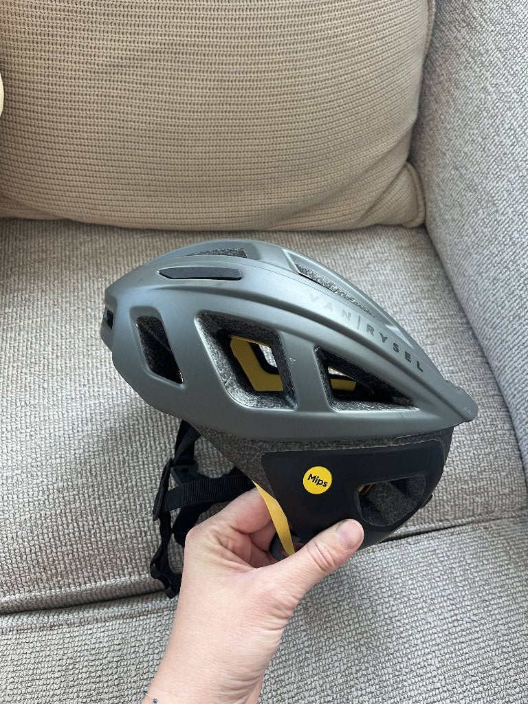 Fietshelm van Rysel khaki groen, Gebruikt, M, Ophalen of Verzenden, Van Rysel