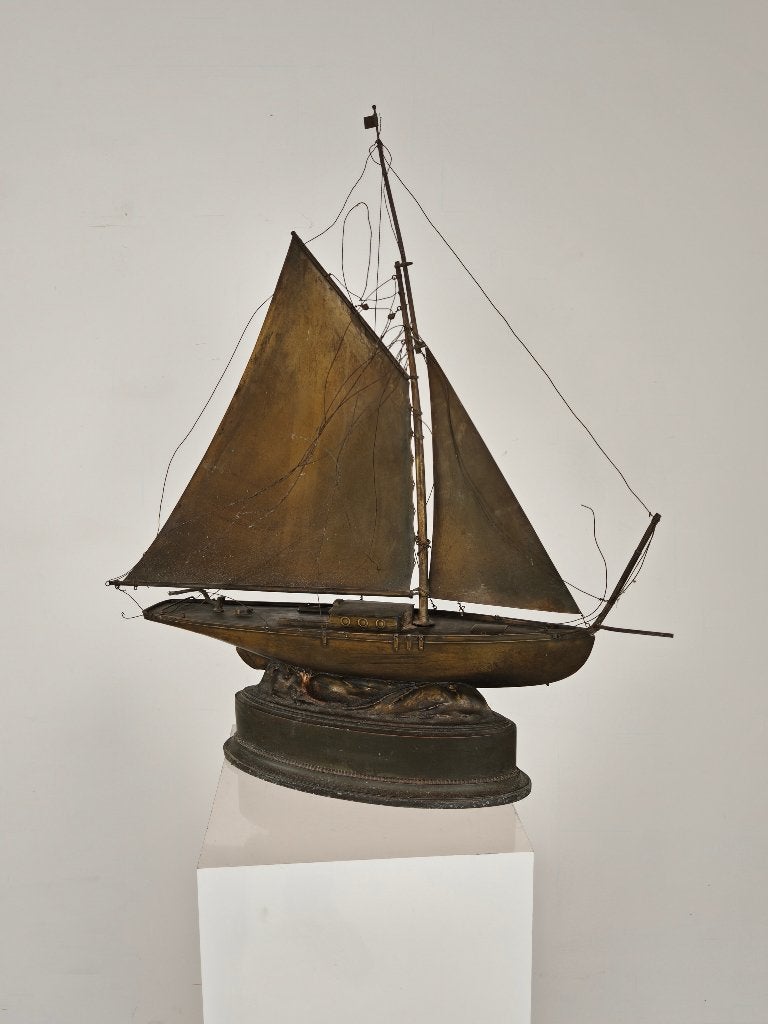 Zeldzaam Messing Zeilschip – Ondertekend en Gemaakt in 1912, Schaalmodel, Zeilboot, Nieuw, Ophalen of Verzenden