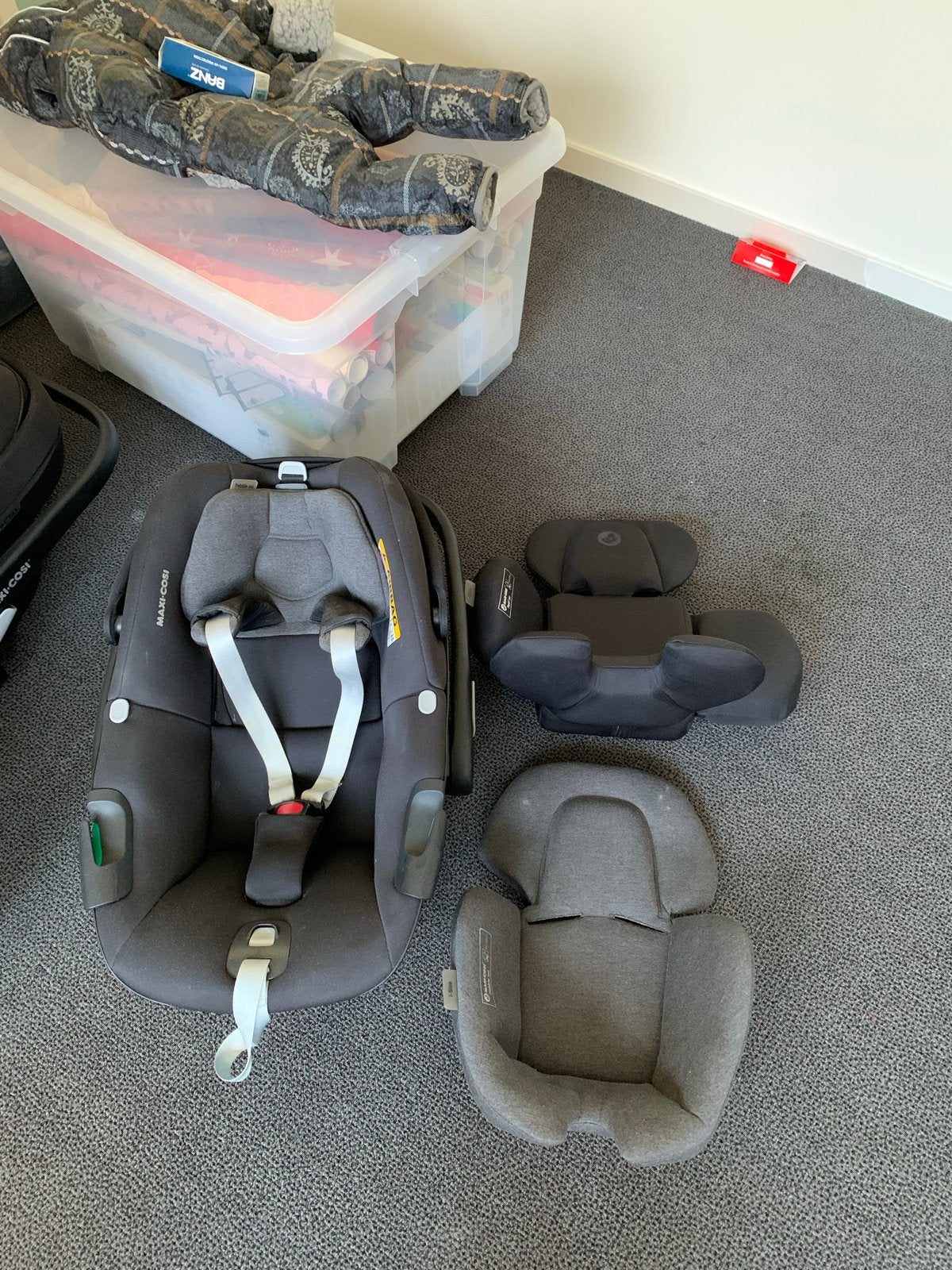 Maxi Cosi autozitje met verkleiner, Kinderen en Baby's, Ophalen, Zijbescherming, 0 t/m 13 kg, Maxi-Cosi