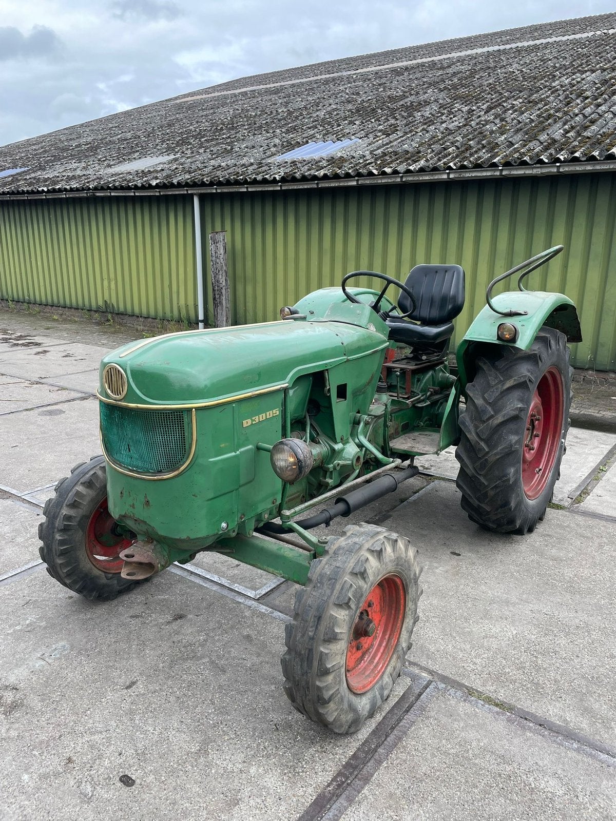 Te koop Deutz d3005 oldtimer tractor trekker i.z.g.st., Ophalen, Oldtimer, Tot 80 Pk, Tot 2500