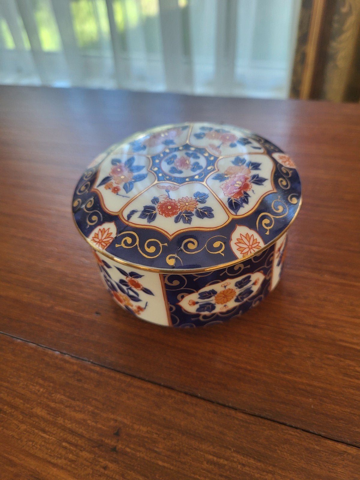 Prachtig Japans porseleinen doosje met deksel, Ophalen