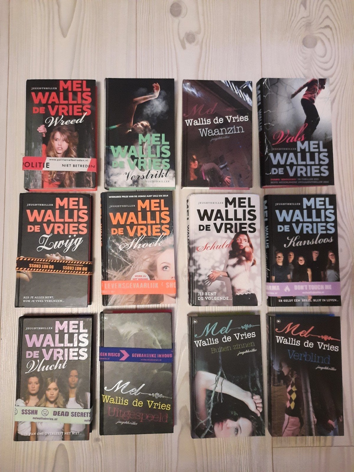 Mel Wallis de Vries - Jeugdthrillers (diverse titels), Ophalen of Verzenden, Zo goed als nieuw, Mel Wallis de Vries
