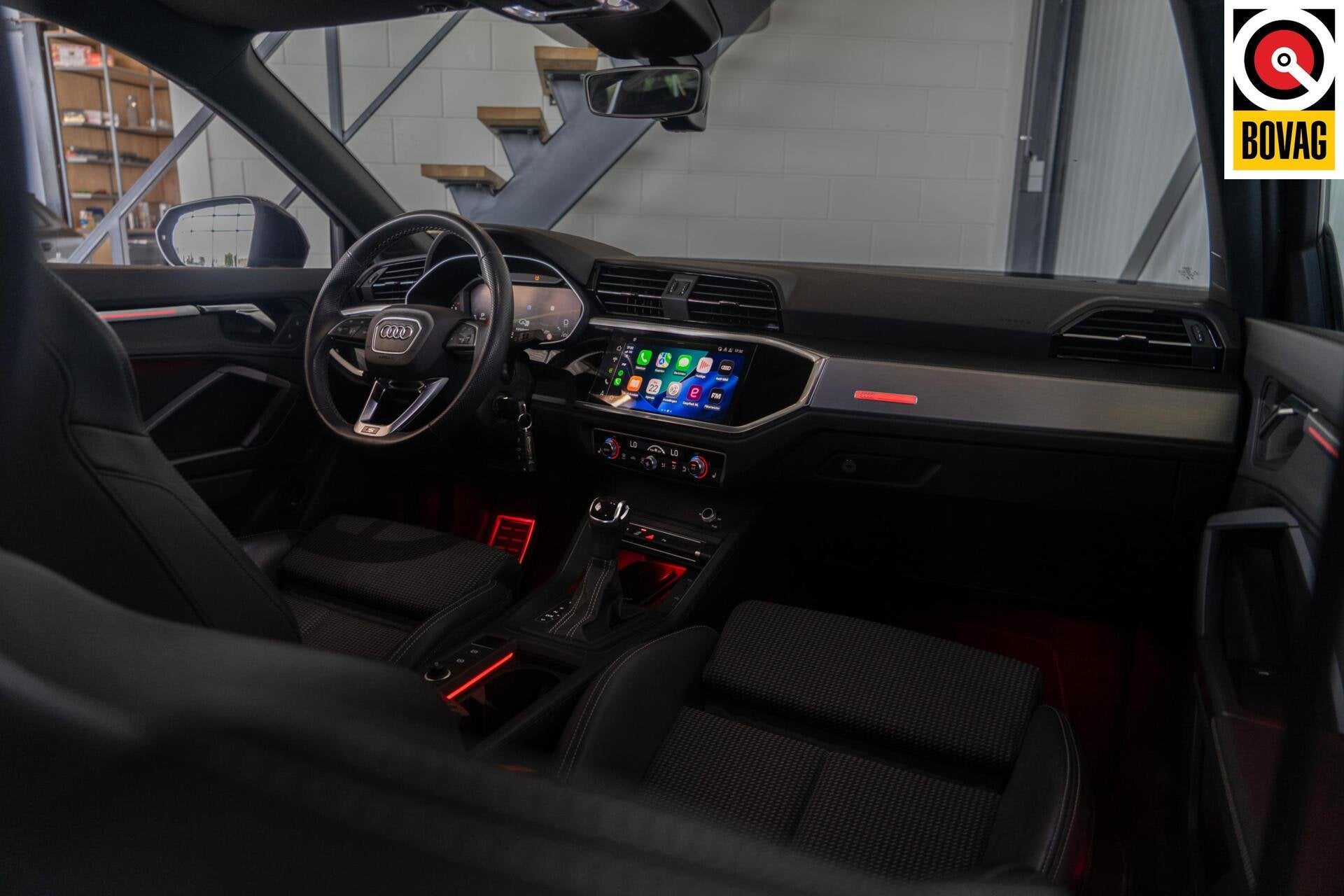 Audi Q3 Sportback 35 TFSI S-line | Cam | Sfeer | Matrix | NL, Auto's, 15 km/l, 4 cilinders, Origineel Nederlands, Bedrijf