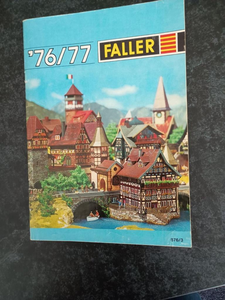 FALLER modelbouw catalogus 1976/77, Ophalen of Verzenden, Gebruikt, Boek, Tijdschrift of Catalogus