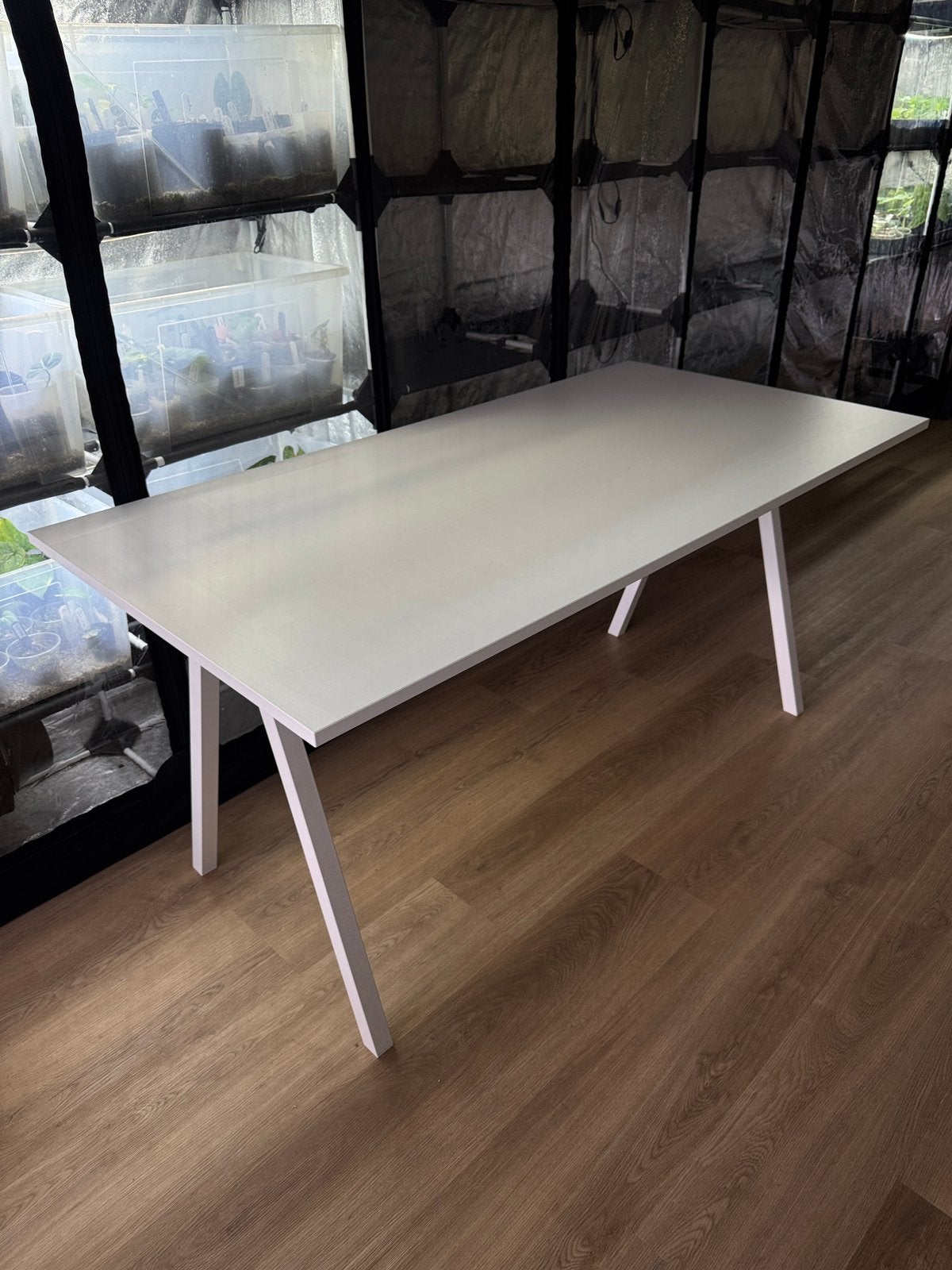 IKEA Trotten bureau 160x80 cm wit, Ophalen, Zo goed als nieuw
