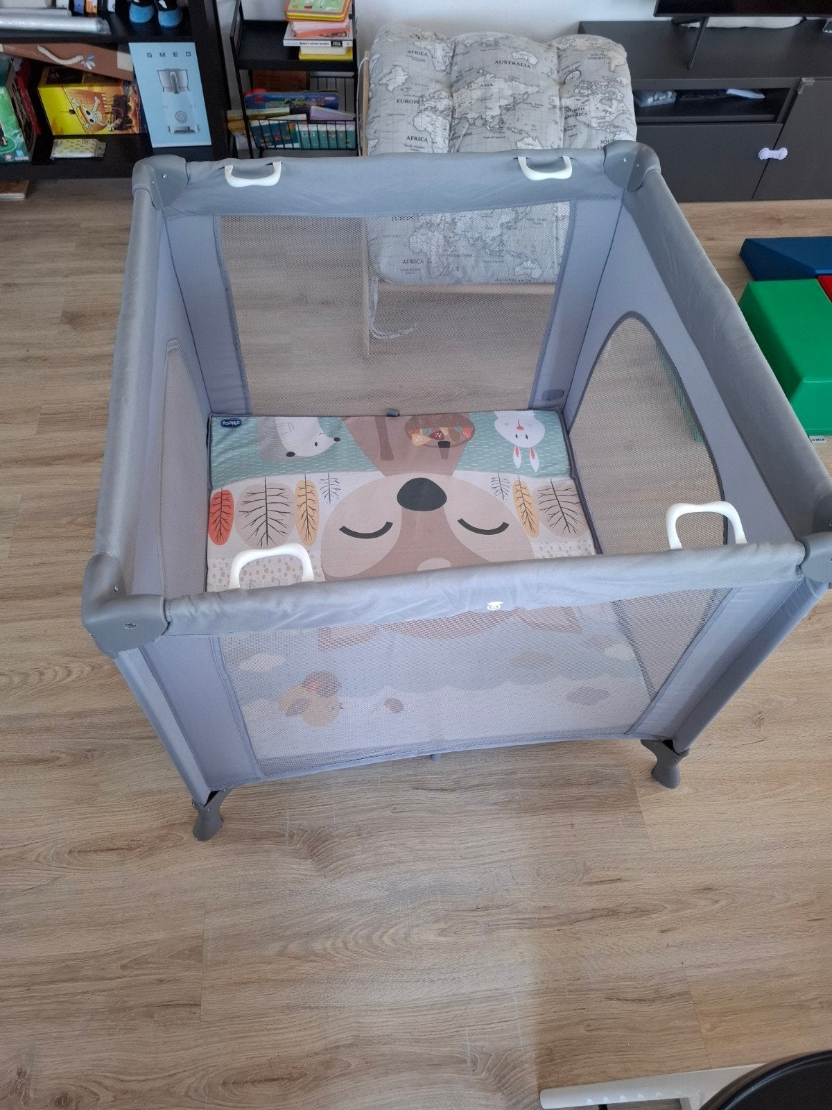 Chicco kinder box, Ophalen of Verzenden
