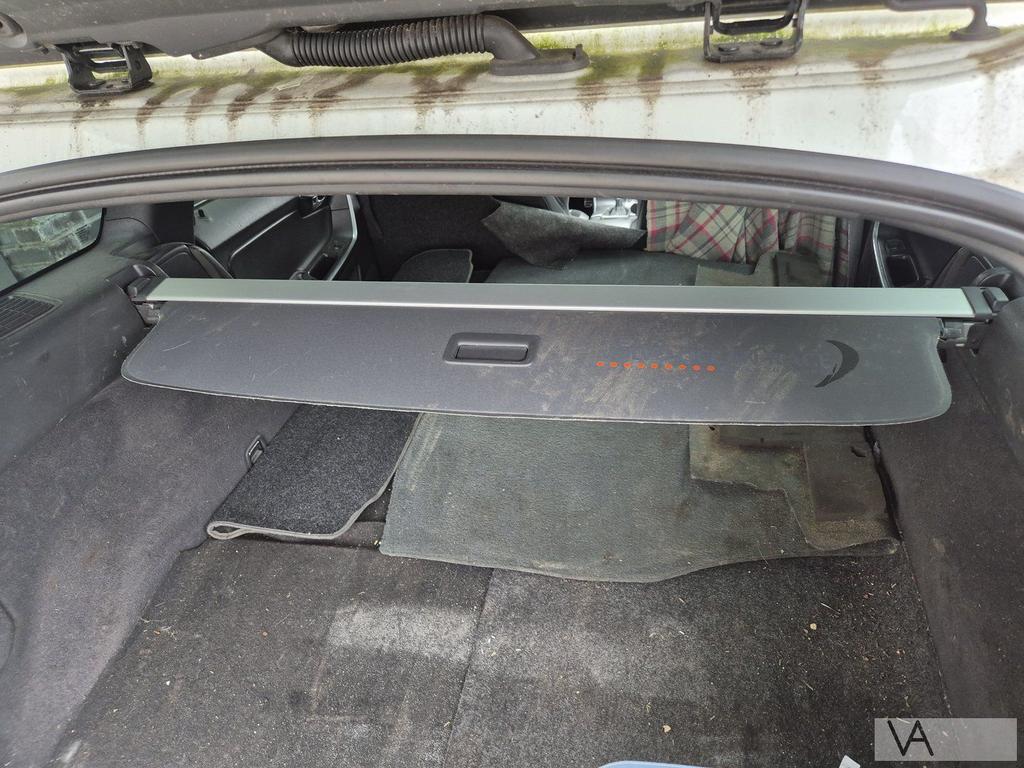 Volvo XC60 2009 - 2017 rolhoes rollo hoedenplank OCEAN RACE, Gebruikt, -, -, Ophalen of Verzenden