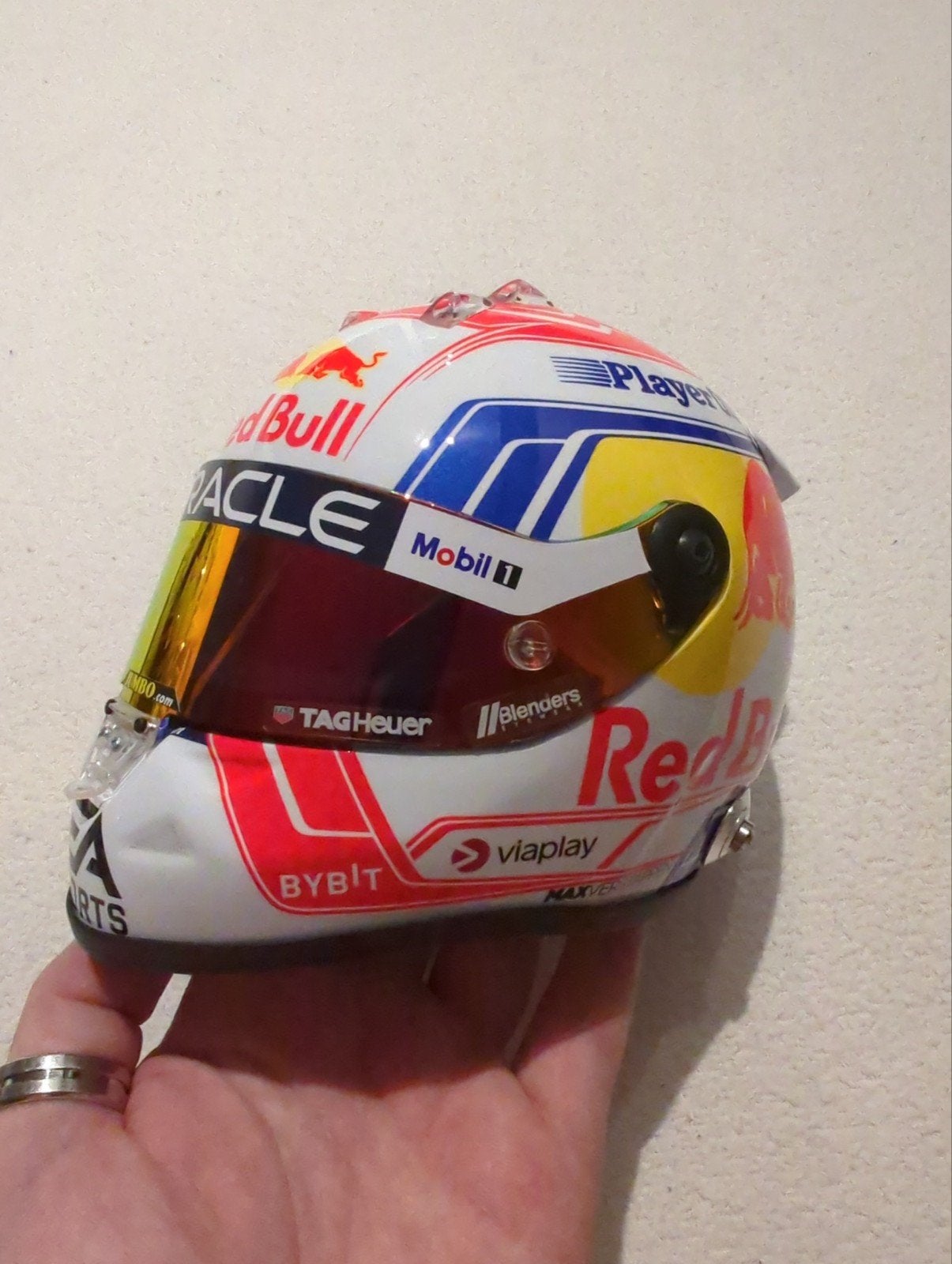 Max Verstappen Helm Schaalmodel 1:2 - Seizoen 2023, Ophalen of Verzenden, Nieuw, Formule 1