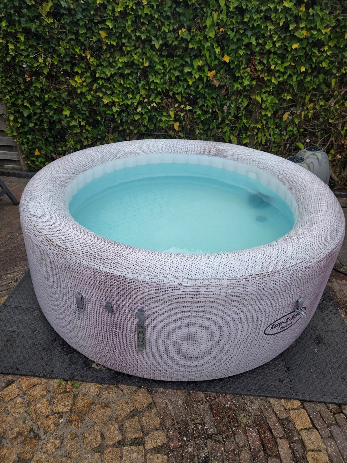 Bestway Lay-Z-Spa Jacuzzi - Opblaasbaar en Comfortabel, Tuin en Terras, Zwembaden, Ophalen, Minder dan 80 cm, Opblaaszwembad, Rond