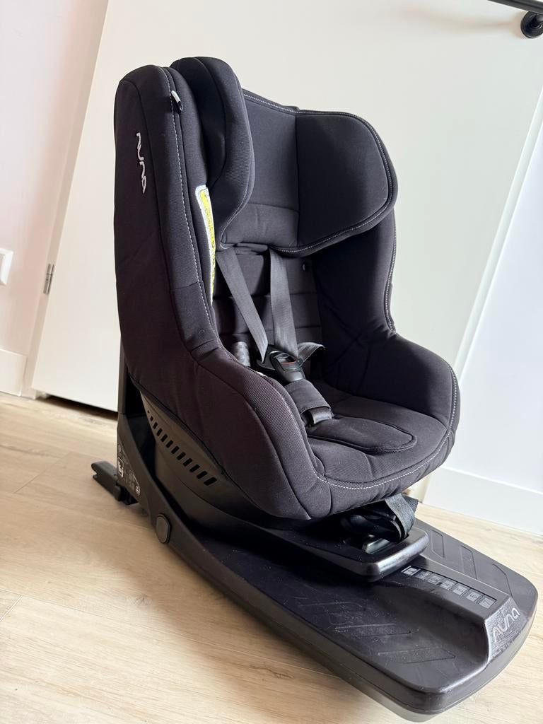 Nuna Rebl plus 360 graden autostoel, 0 t/m 18 kg, Verstelbare rugleuning, Zo goed als nieuw, Isofix