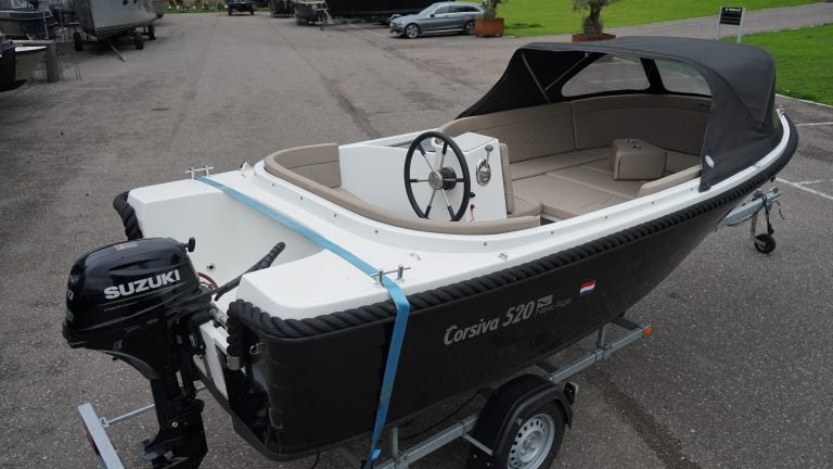 Corsiva 520 New Age, Overige brandstoffen, Info@verschuurwatersport.nl, 5 m, 2 m
