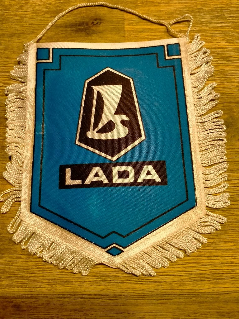 Lada blauw logo vintage auto vaantje logo merk, Verzamelen, Ophalen of Verzenden, Gebruikt, Auto's