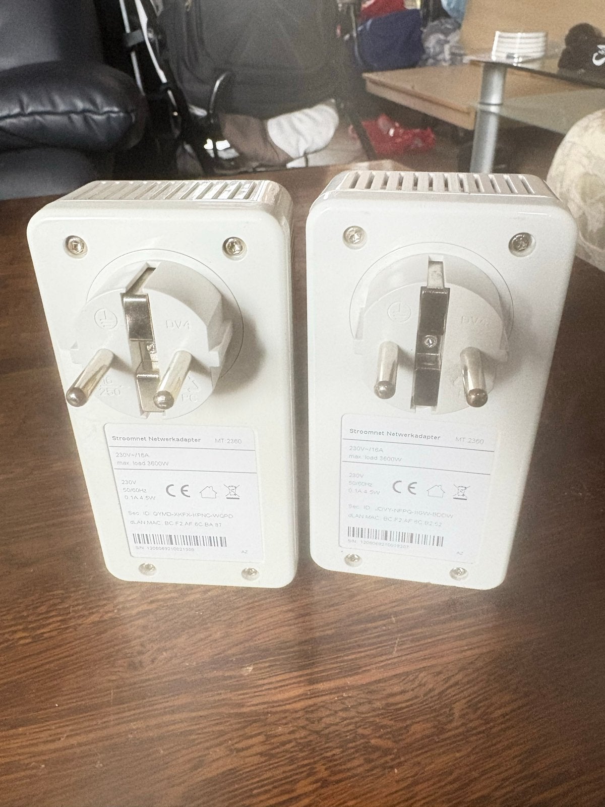 KPN Powerline Adapters (2 stuks) - MT-2360, Computers en Software, Routers en Modems, Ophalen of Verzenden, Gebruikt