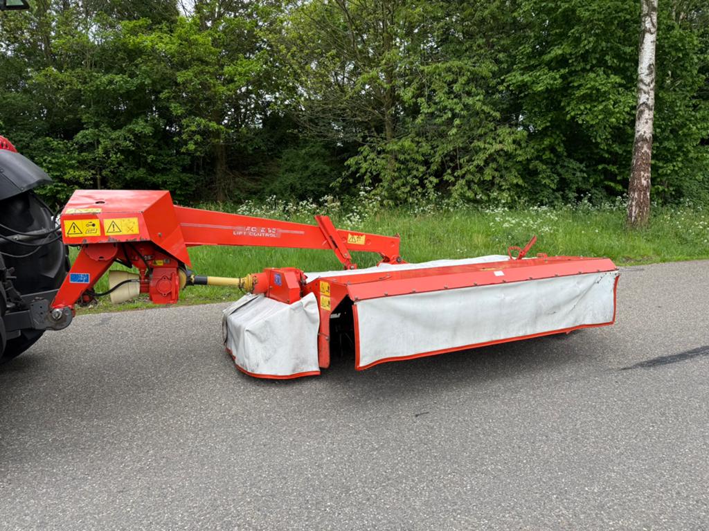 Kuhn FC 283 maaier/kneuzer, Ophalen, Weidebouw