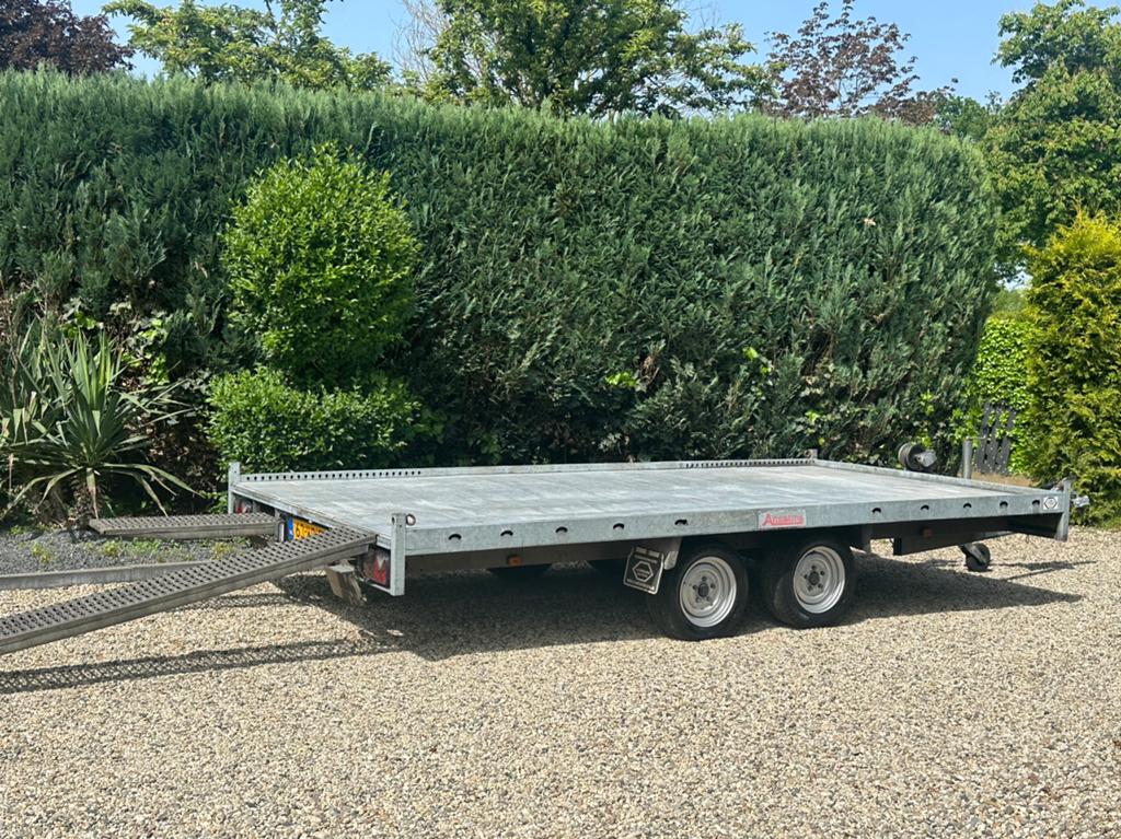 Autotransporter 410x210 3000KG BJ 2016met rijplaten, Auto diversen, Aanhangers en Bagagewagens, Ophalen of Verzenden, Zo goed als nieuw