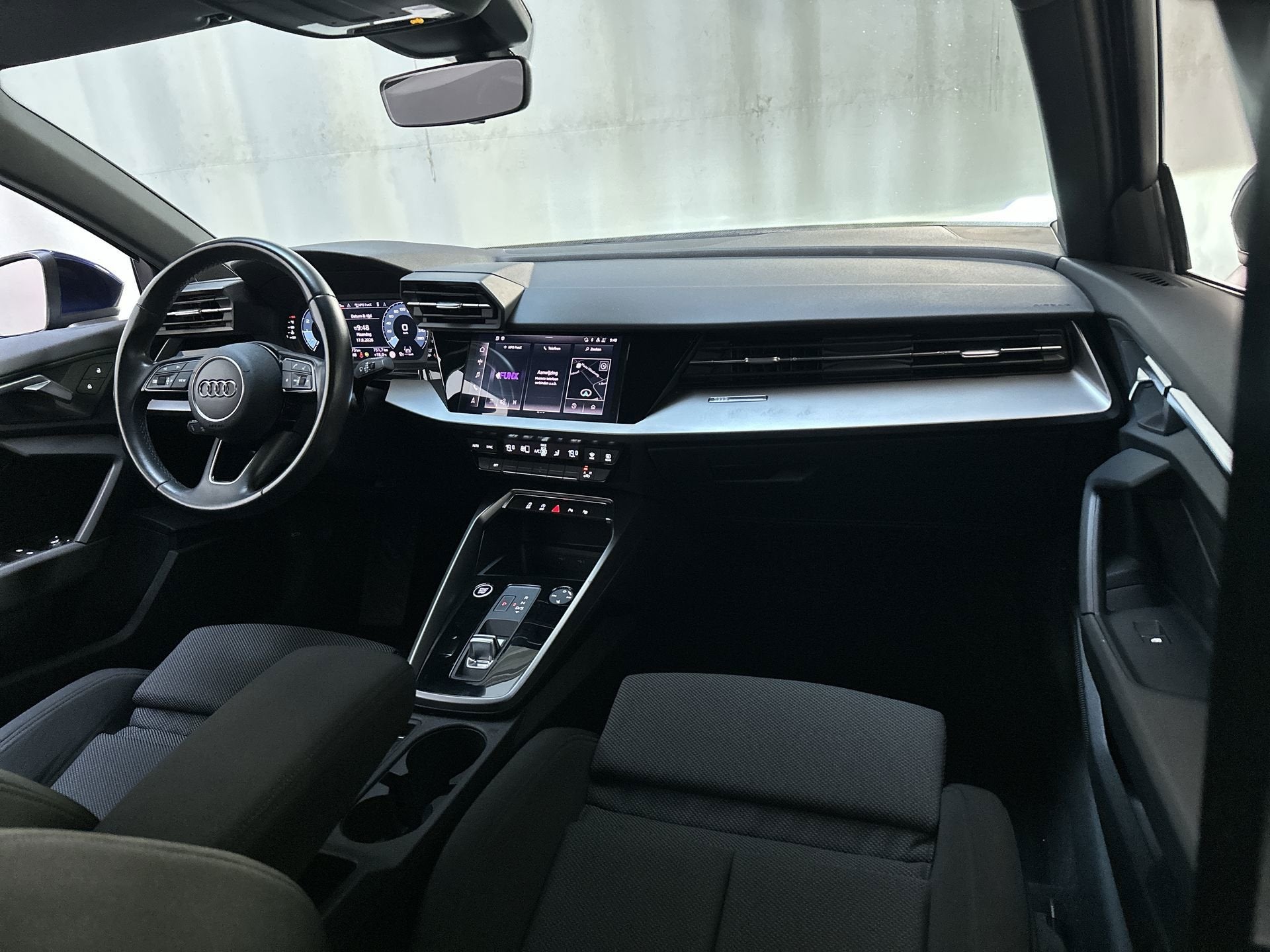 Audi A3 Sportback 30 TFSI Advanced Edition LED Adaptive Crui, Dealer onderhouden, Stof, Gebruikt, Met garantie (alle)