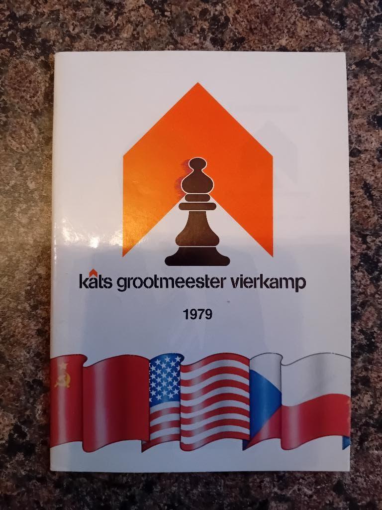 Kats grootmeester vierkamp - officieel toernooiboek, Hobby en Vrije tijd, Denksport en Puzzels, Ophalen of Verzenden, Minder dan 500 stukjes