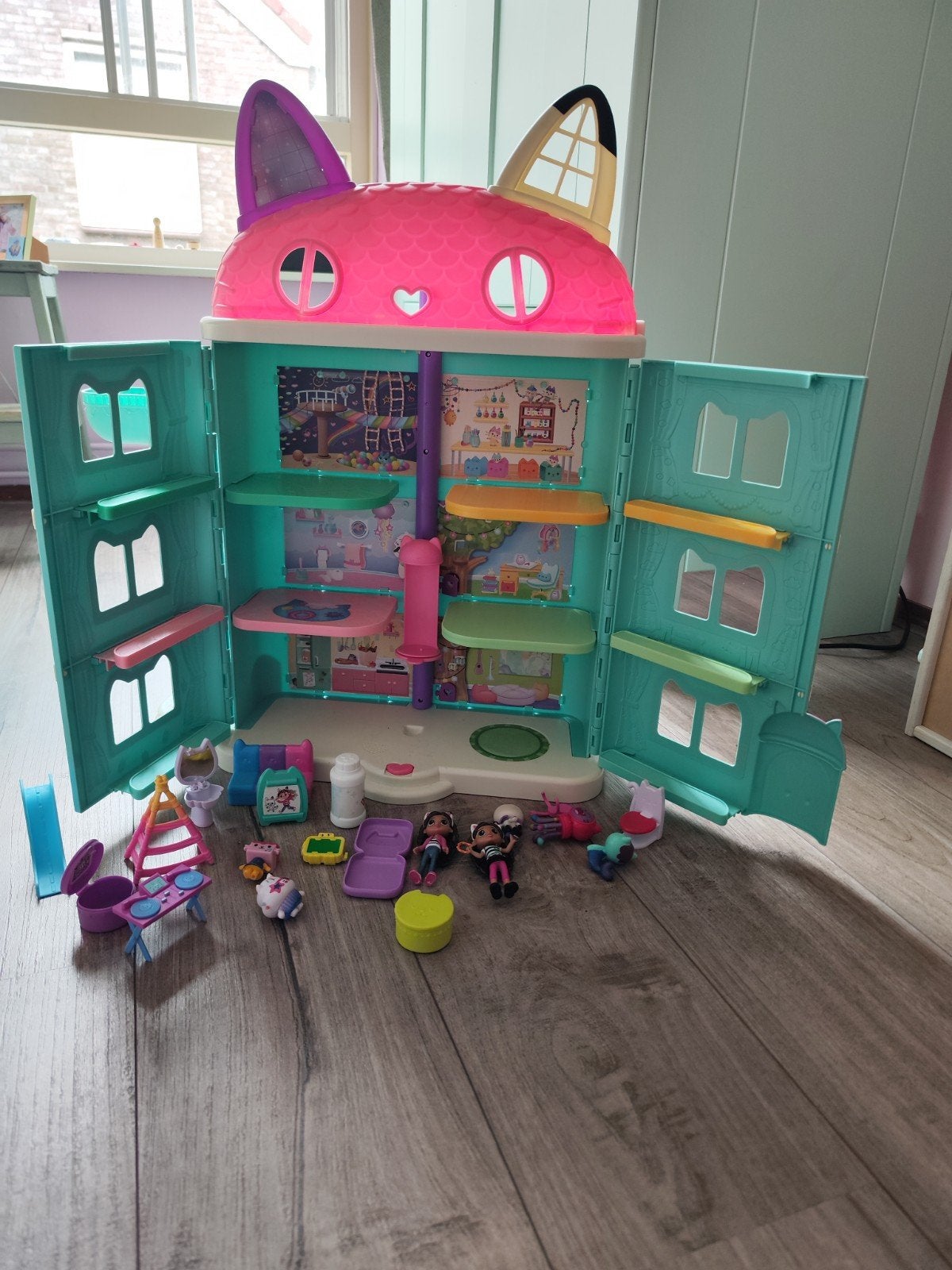 Gabby's Poppenhuis met accessoires en figuren, Ophalen, Zo goed als nieuw, Overige typen