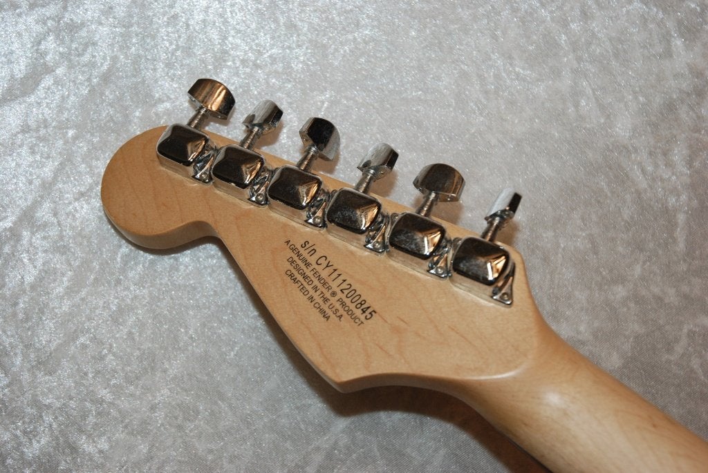Squier Bullet elektrische gitaar met  tremelo by Fender, Muziek en Instrumenten, Gebruikt, ., Squier, Ophalen of Verzenden