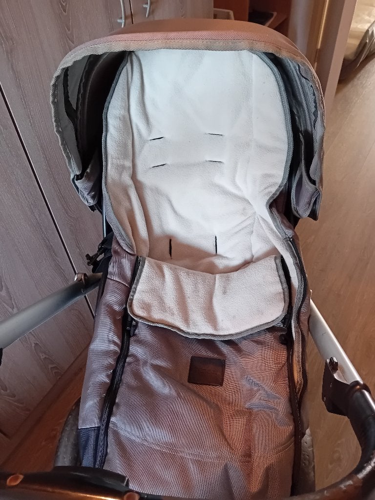 Mutsy transit kinderwagen compleet, Ophalen, Gebruikt, Combiwagen, Met autostoeltje