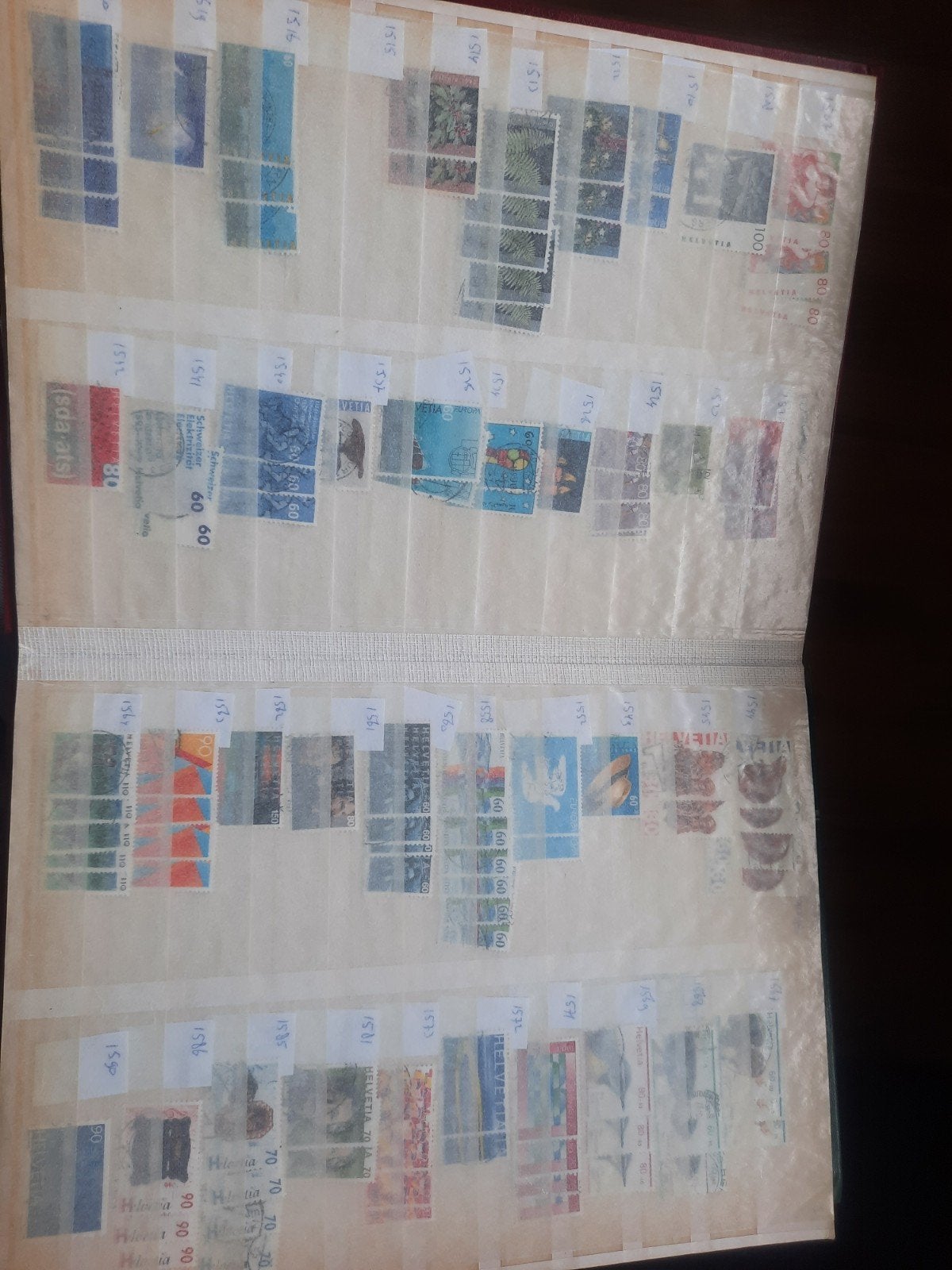 2 boeken zwitserland 16+36 blz, Postzegels en Munten, Postzegels | Volle albums en Verzamelingen, Ophalen of Verzenden, Buitenland