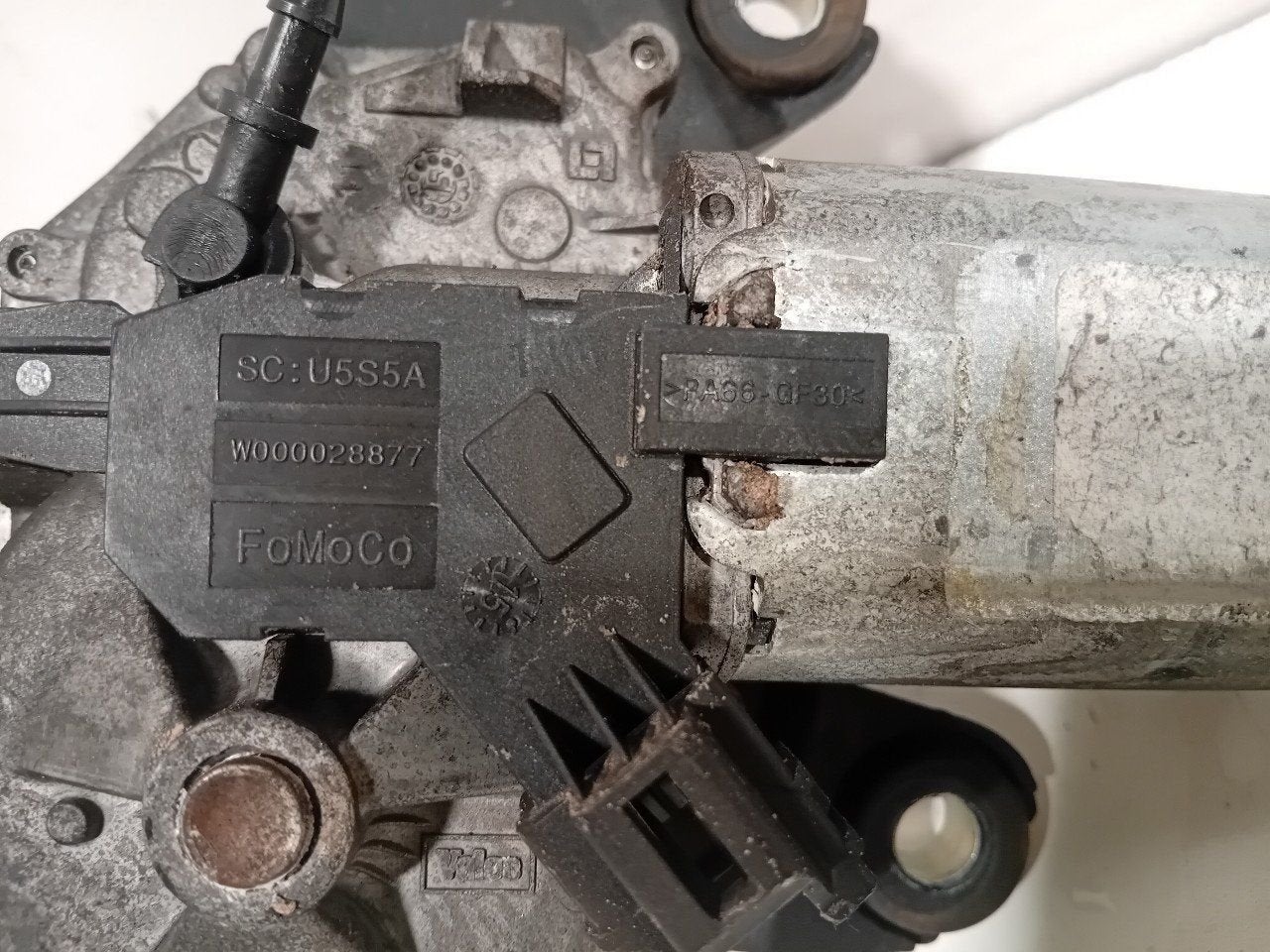 Ruitenwissermotor achter Ford Transit Connect, Onderdelen@venauto.nl, Van der Ven Autorecycling B.V., Gebruikt, Ettenseweg 76, 4706 PB Roosendaal, The Netherlands