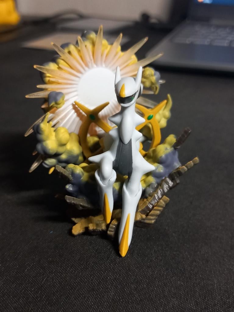 Pokemon Arceus Mini Figure Statue NM, Verzenden, Zo goed als nieuw, Overige typen