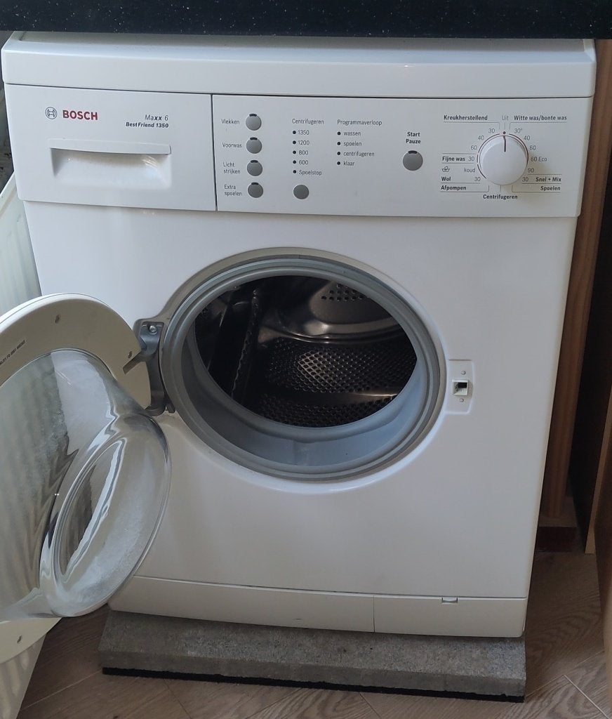 Moet nu weg! Bosch Maxx 6 Wasmachine - Best Friend 1350, Ophalen, Gebruikt, Voorlader, Kort programma