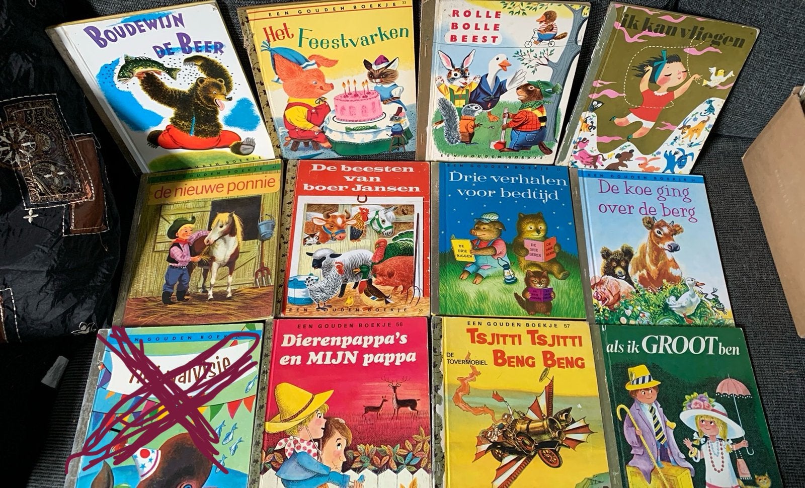 Gouden boekjes, veel versch. deeltjes (de Bezige Bij), Gelezen, Fictie algemeen, Jongen of Meisje, 4 jaar