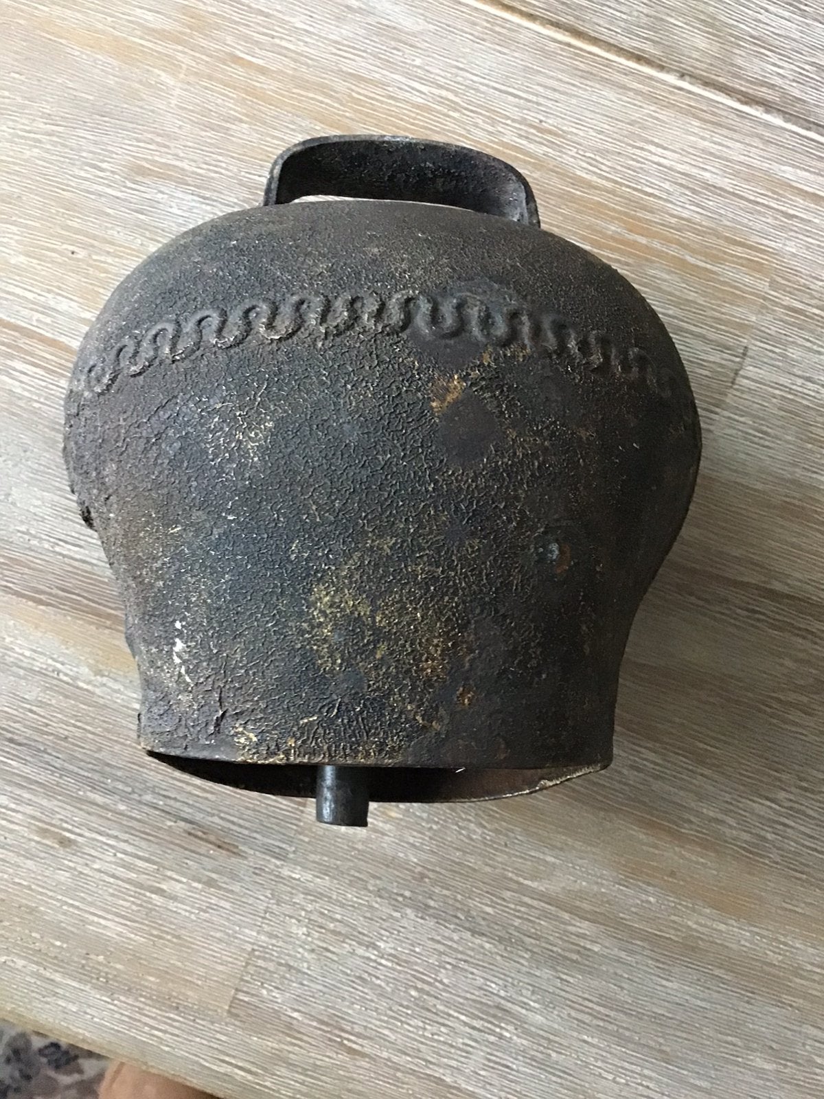 Zwitserse koebel messing. Hoogte 12 cm, Ophalen of Verzenden
