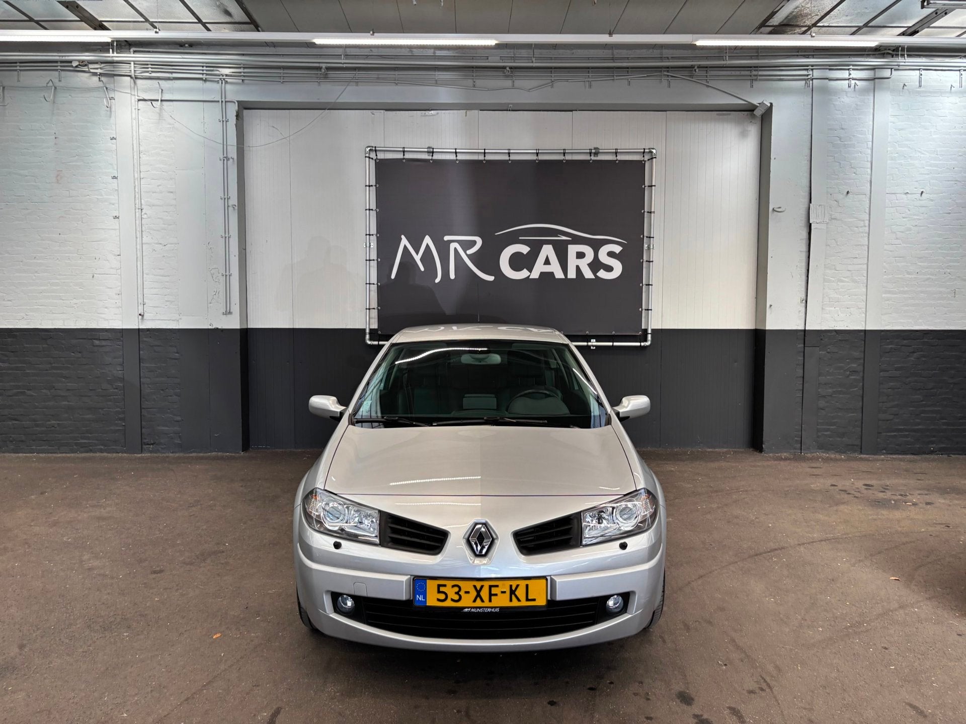 Renault Mégane 2.0-16V Tech Line Leder/Navi/Cruise control, Auto's, 135 pk, Gebruikt, Zwart, 4 cilinders