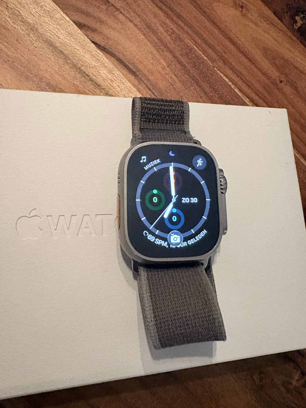 Apple Watch Ultra 1, IOS, Ophalen of Verzenden, Zo goed als nieuw, Waterdicht