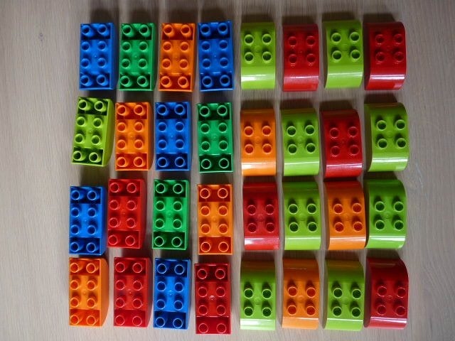 Duplo: 32 blokken, afgeronde hoeken bovenkant en onderkant, Gebruikt, Overige thema's, Ophalen of Verzenden, Duplo