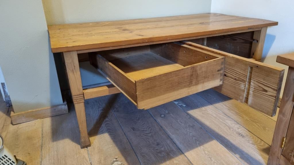 Salontafel 1.24 lang, bij 64 cm breed en 52 cm hoog, Huis en Inrichting, Complete inboedels, Ophalen