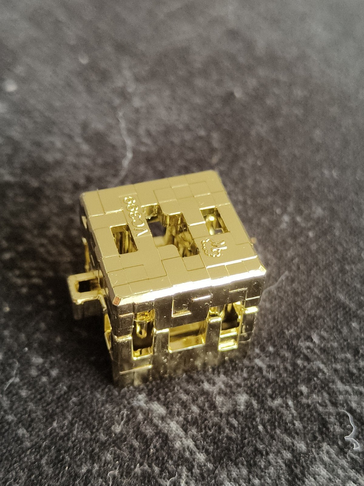 Gouden Minecraft sleutelhanger voor de fans!!, Ophalen, Nieuw
