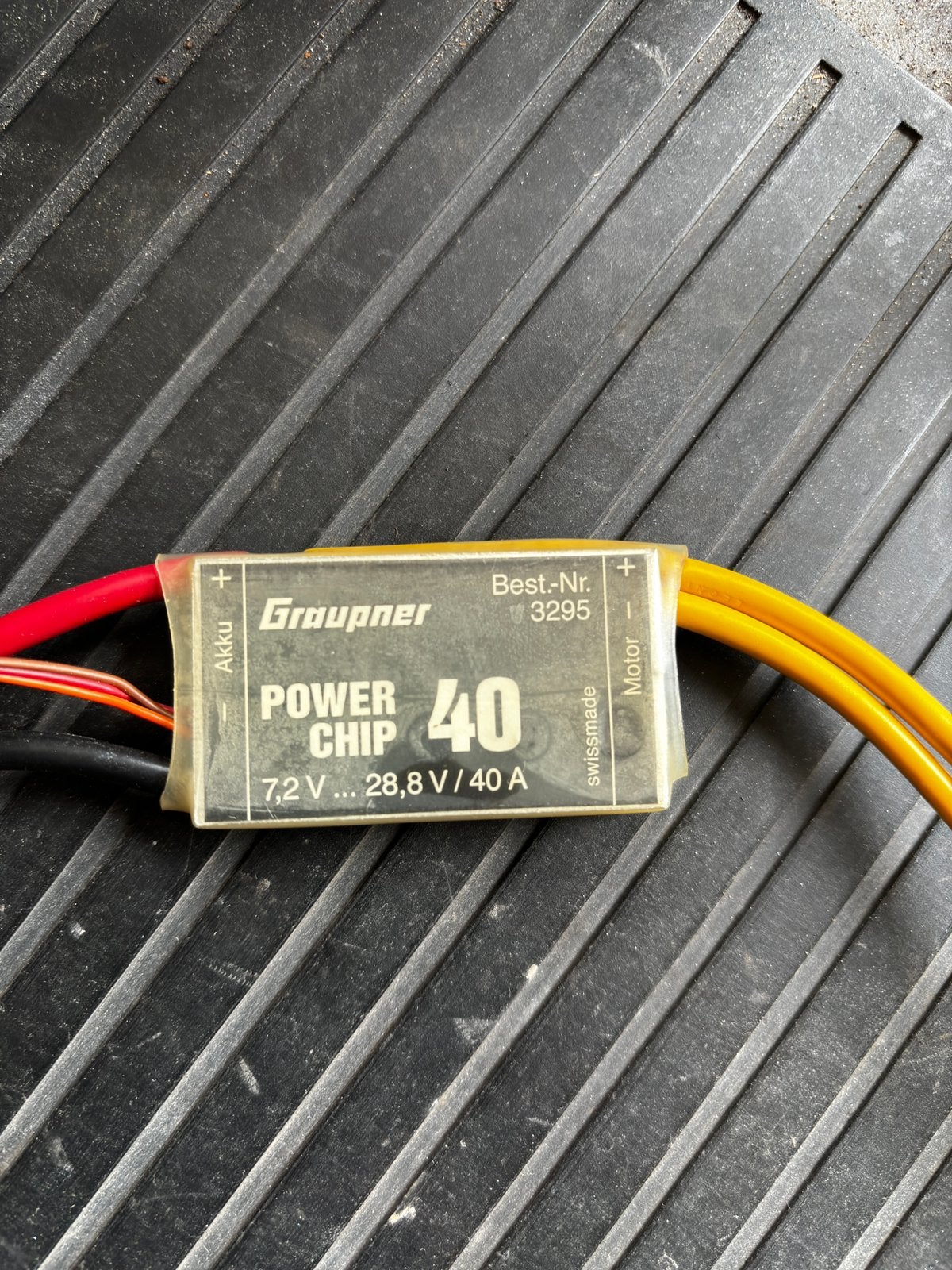 Nieuw en ongebruikt Graupner Power Chip 7.2V-28.8V 40A 3295, Ophalen of Verzenden, Nieuw