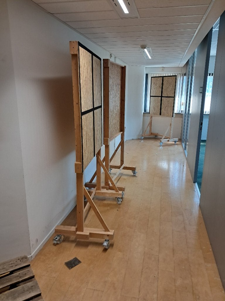 Houten presentatiebord, zwenkwielen 65x120x206 cm (DxBxH), Diversen, Ophalen, Mobiel, Gebruikt, Accessoires