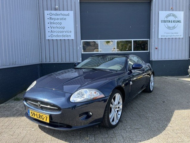 Jaguar XK 4.2 V8 Coupé, Auto's, Jaguar, Dealer onderhouden, Achterwielaandrijving, Gebruikt, Leder