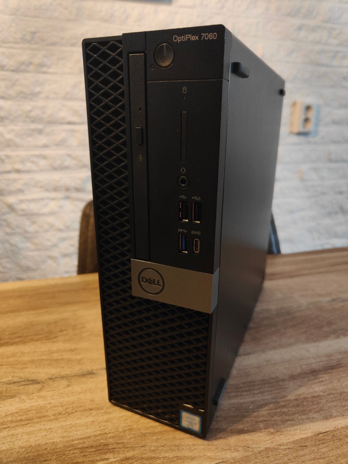Dell OptiPlex 7060 i7-8700, 16GB RAM, 500GB SSD (m2454275709) — Desktop ...