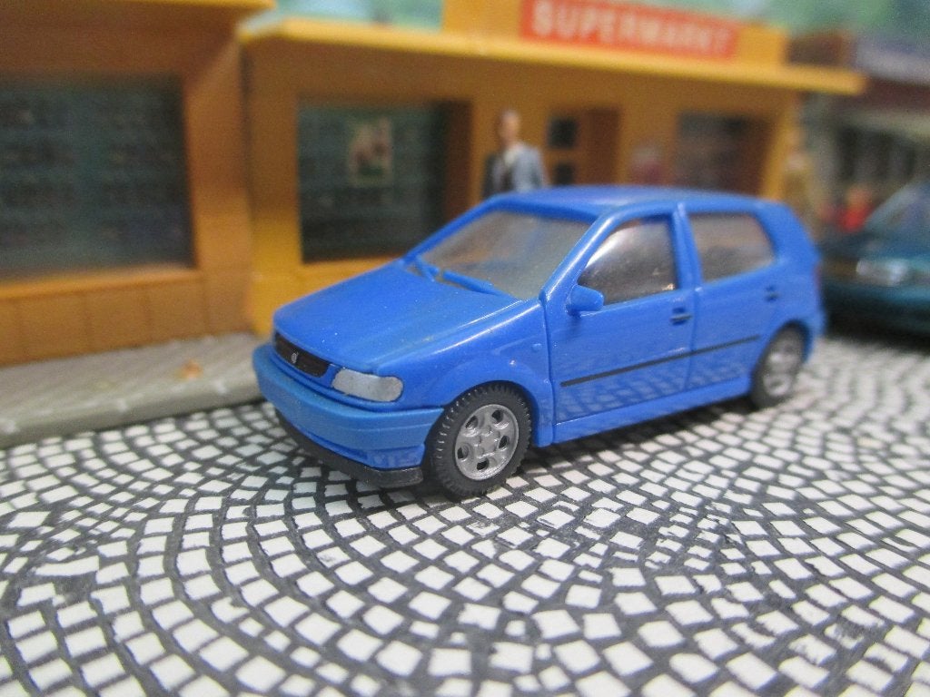 Volkswagen Polo 6N 1e facelift Wiking Signalblau, Ophalen of Verzenden, Nieuw, Auto, Wiking