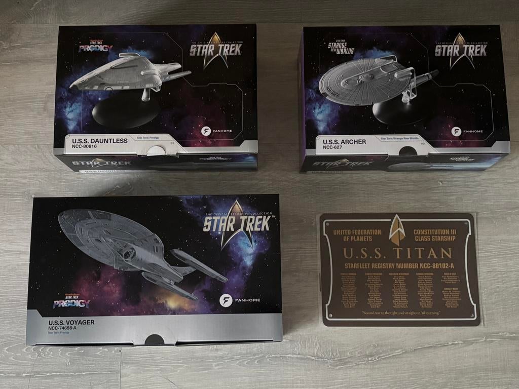 Fanhome Star Trek verzamling 4 stuks., Verzamelen, Ophalen of Verzenden, Nieuw, Tv, Beeldje, Replica of Model