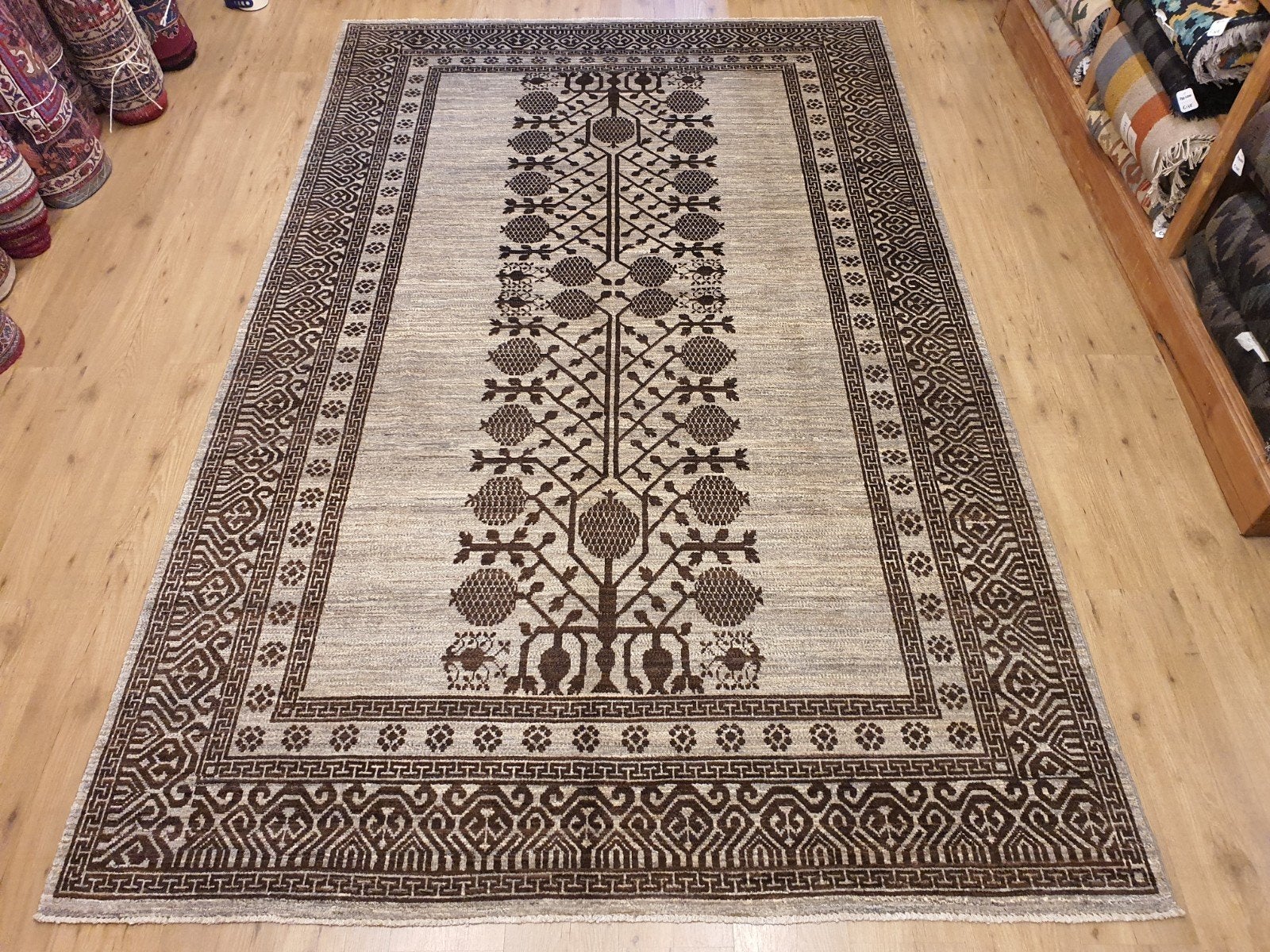 Handgeknoopt oosters tapijt modern design 302x192, Info@SlatsAntiek.nl, Perzisch, 150 tot 200 cm, Vof Slats Antiek